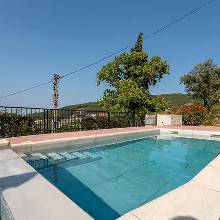 Maria Felicia Village